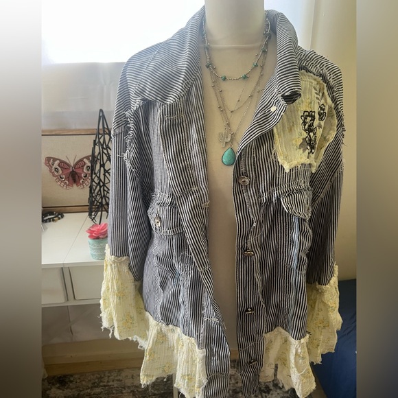 POL Jackets & Blazers - POL jacket 
Size small 
NWOT
Just runs a little big for me